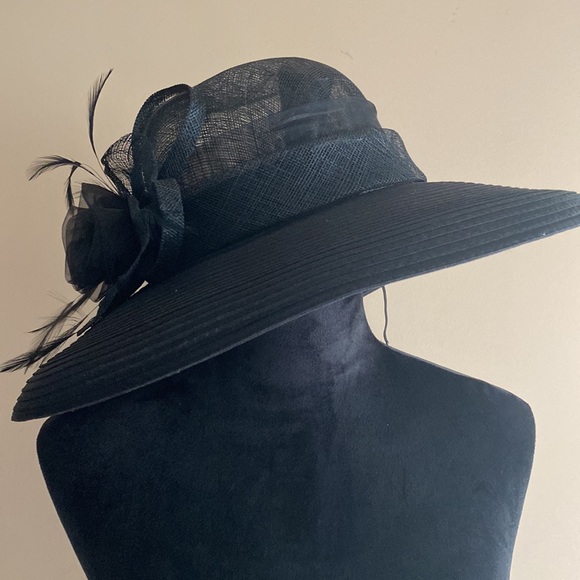 Hat - Picture 5 of 5